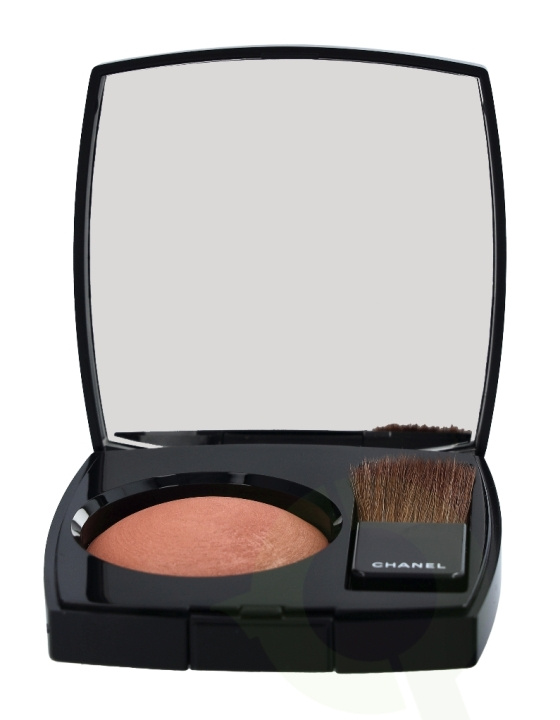 Chanel Joues Contraste Powder Blush 3.5 gr #03 Brume D\'Or ryhmässä KAUNEUS JA TERVEYS / Meikit / Meikit Kasvot / Contour/Highlight @ TP E-commerce Nordic AB (C49637)