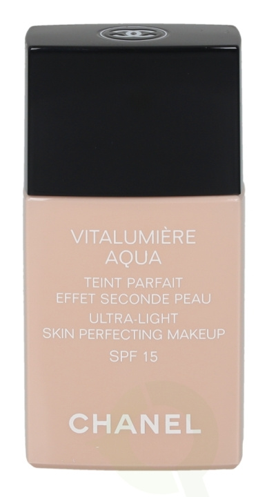 Chanel Vitalumiere Aqua Ultra-Light Makeup SPF15 30 ml #70 Beige - Ultra Light ryhmässä KAUNEUS JA TERVEYS / Meikit / Meikit Kasvot / Meikkivoide @ TP E-commerce Nordic AB (C49679)