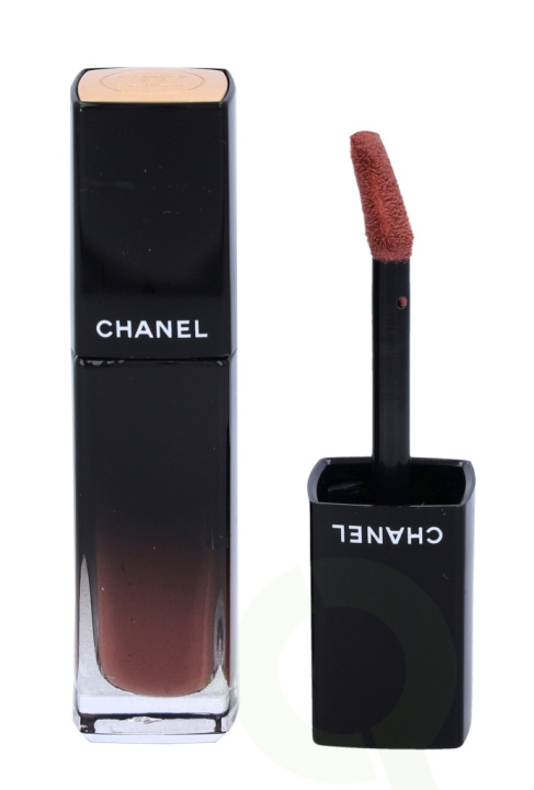 Chanel Rouge Allure Laque Ultrawear Shine Liquid Lip Colour 5.5 ml #62 Still ryhmässä KAUNEUS JA TERVEYS / Meikit / Huulet / Huulipuna @ TP E-commerce Nordic AB (C49726)