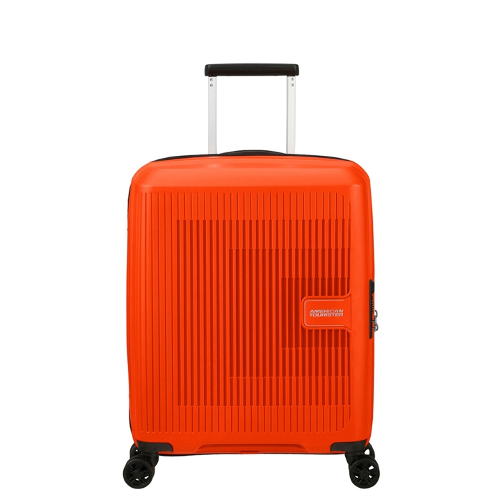 American Tourister Aerostep Spinner 55/20 Bright Orange ryhmässä URHEILU, VAPAA-AIKA JA HARRASTUS / Matkailutarvikkeet / Matkalaukut @ TP E-commerce Nordic AB (C49947)