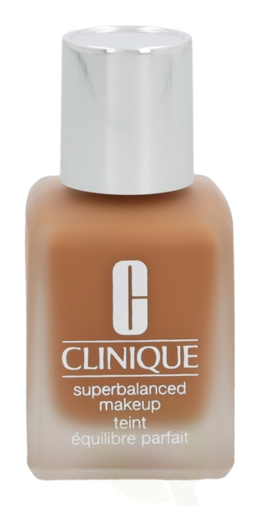 Clinique Superbalanced Makeup 30 ml WN 114 Golden(D) ryhmässä KAUNEUS JA TERVEYS / Meikit / Meikit Kasvot / Meikkivoide @ TP E-commerce Nordic AB (C50216)