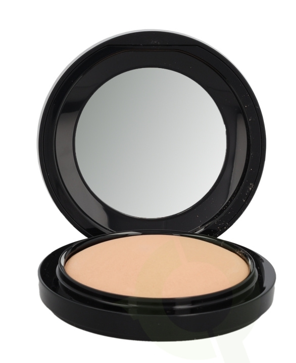 MAC Mineralize Skinfinish Natural 10 gr Medium Golden ryhmässä KAUNEUS JA TERVEYS / Meikit / Meikit Kasvot / Puuteri @ TP E-commerce Nordic AB (C53682)