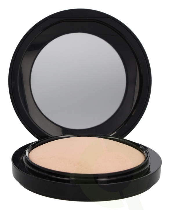 MAC Mineralize Skinfinish Natural 10 gr Medium ryhmässä KAUNEUS JA TERVEYS / Meikit / Meikit Kasvot / Puuteri @ TP E-commerce Nordic AB (C53683)