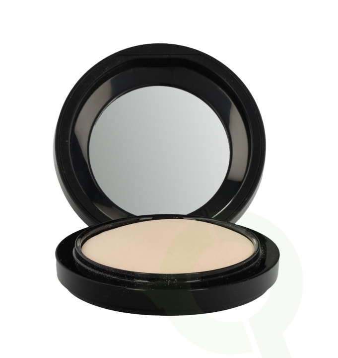 MAC Mineralize Skinfinish Natural 10 g Light ryhmässä KAUNEUS JA TERVEYS / Meikit / Meikit Kasvot / Puuteri @ TP E-commerce Nordic AB (C53686)