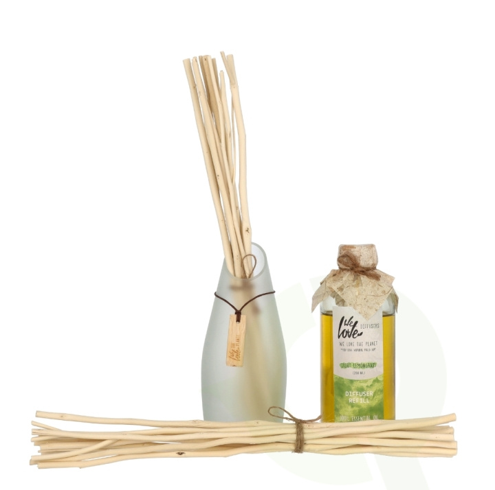 We Love The Planet 100% Essential Oil Diffuser 200 ml Warm Winter ryhmässä KAUNEUS JA TERVEYS / Tuoksut & Parfyymit / Muut tuoksut / Tuoksu diffuusori @ TP E-commerce Nordic AB (C58707)