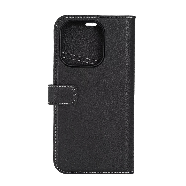 Essentials iPhone 15 Pro leather Mag wallet,detachable, magnetic, black ryhmässä ÄLYPUHELIMET JA TABLETIT / Puhelimen suojakotelo / Apple / iPhone 15 @ TP E-commerce Nordic AB (C59570)