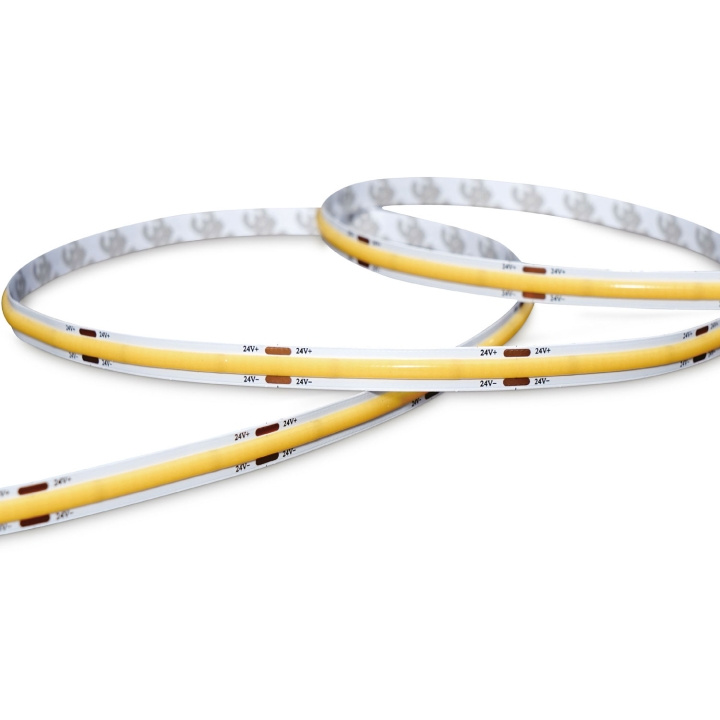 Llitt Ulrika Ledstrip COB-LED utan trafo IP20 3m 3000K ryhmässä KODINELEKTRONIIKKA / Valaistus / LED-silmukka @ TP E-commerce Nordic AB (C62163)