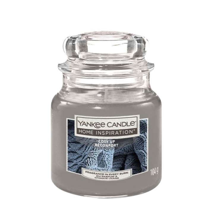 Yankee Candle Home Inspiration Small Cosy Up 104g ryhmässä KAUNEUS JA TERVEYS / Tuoksut & Parfyymit / Muut tuoksut / Tuoksukynttilät @ TP E-commerce Nordic AB (C62252)