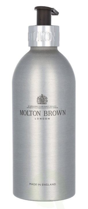 Molton Brown M.Brown Re-Charge Black Pepper Bath & Shower Gel 400 ml ryhmässä KAUNEUS JA TERVEYS / Ihonhoito / Kehon hoito / Kylpy- ja suihkugeelit @ TP E-commerce Nordic AB (C63937)