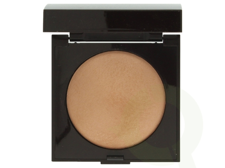 Laura Mercier Matte Radiance Baked Powder 7.5 g Bronze 02 ryhmässä KAUNEUS JA TERVEYS / Meikit / Meikit Kasvot / Puuteri @ TP E-commerce Nordic AB (C64797)