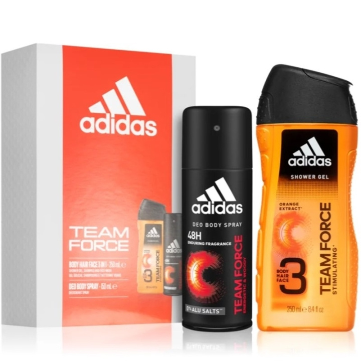 adidas Team Force For Him Deospray 150ml + Shower Gel 250ml ryhmässä KAUNEUS JA TERVEYS / Lahjapakkaukset / Miesten lahjapakkaukset @ TP E-commerce Nordic AB (C65683)