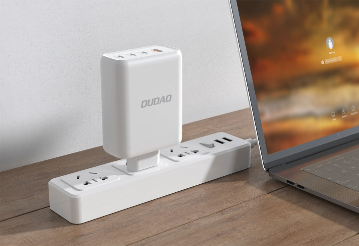 Dudao A140 140W Adapter 140Watt GaN 3xUSB-C + 1xUSB-A ryhmässä ÄLYPUHELIMET JA TABLETIT / Laturit & Kaapelit / Seinälaturi / Seinälaturi Type C @ TP E-commerce Nordic AB (C70300)