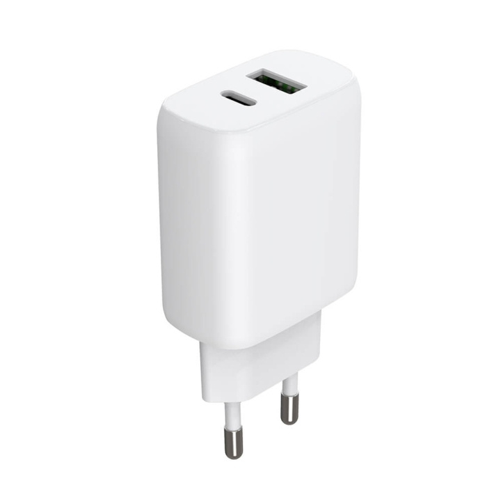 Gear Laturi 220V 1xUSB-C + 1xUSB-A PD/PPS 30W + 18W QC Valkoinen ryhmässä ÄLYPUHELIMET JA TABLETIT / Laturit & Kaapelit / Seinälaturi / Seinälaturi USB @ TP E-commerce Nordic AB (C71366)