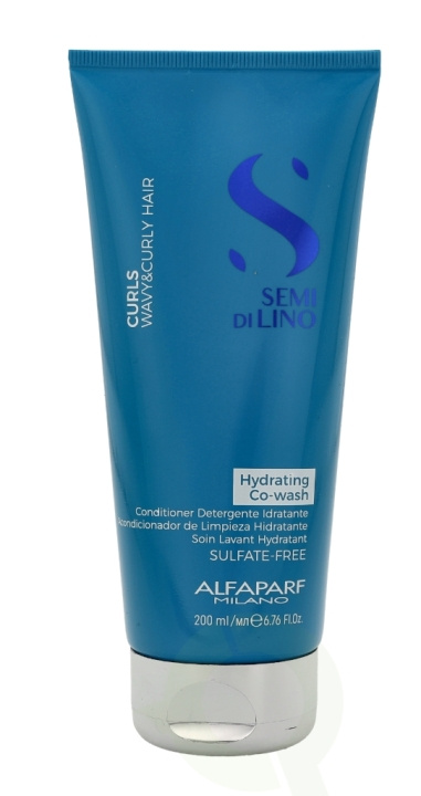 Alfaparf Semi Di Lino Curls Hydrating Co-Wash Cream 200 ml ryhmässä KAUNEUS JA TERVEYS / Hiukset &Stailaus / Hiustenhoito / Hoitoaine @ TP E-commerce Nordic AB (C73057)
