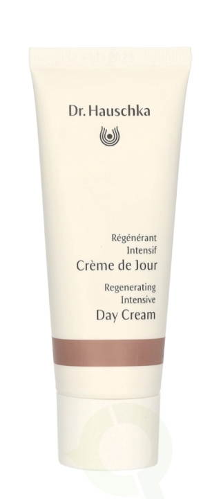 Dr. Hauschka Regenerating Day Cream Intensive 40 ml ryhmässä KAUNEUS JA TERVEYS / Ihonhoito / Kasvot / Päivävoide @ TP E-commerce Nordic AB (C76377)