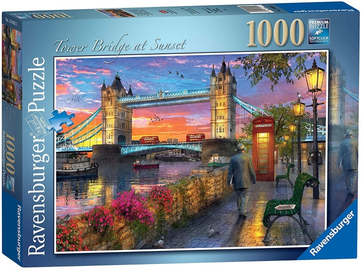 Ravensburger Tower Bridge At Sunset 1000p (10215033) ryhmässä URHEILU, VAPAA-AIKA JA HARRASTUS / Harrastus / Palapeli @ TP E-commerce Nordic AB (C85450)