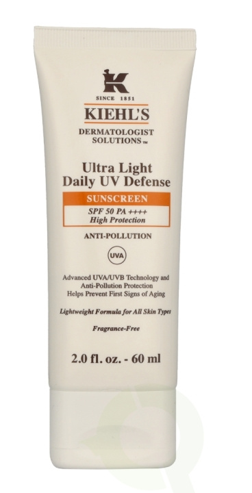 Kiehl\'s D.S. Ultra Light Daily UV Defense Sunscreen SPF50 60 ml Anti-Pollution kaikille ihotyypeille ryhmässä KAUNEUS JA TERVEYS / Ihonhoito / Rusketus / Aurinkosuoja @ TP E-commerce Nordic AB (C91957)