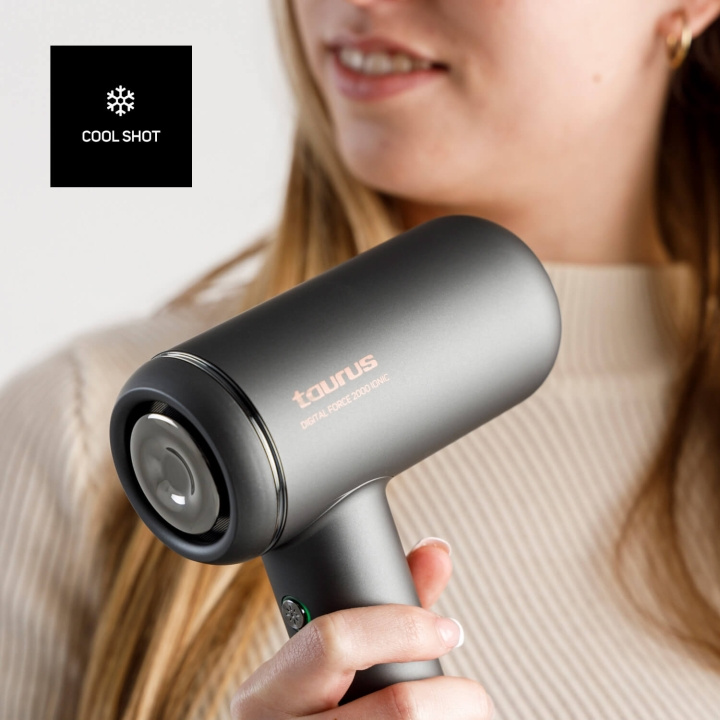 Taurus Hair Dryer Digital Forece 2000 Ionic ryhmässä KAUNEUS JA TERVEYS / Hiukset &Stailaus / Muotoilutyökalut / Hiustenkuivaimet @ TP E-commerce Nordic AB (C94801)