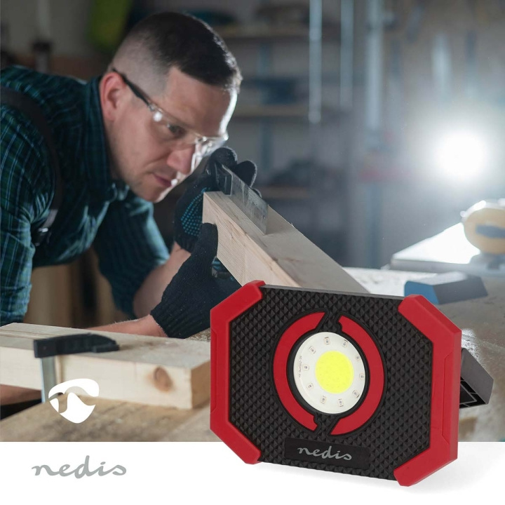 Nedis Työvalaisin | 10 W | Paristokäyttöinen | 5 V DC | N/A | Ladattava | Valon kesto: 10 h | 1000 lm | Valoalue: 30 m ryhmässä KOTI, TALOUS JA PUUTARHA / Sähkö & Valaistus / Työvalaistus @ TP E-commerce Nordic AB (C94838)