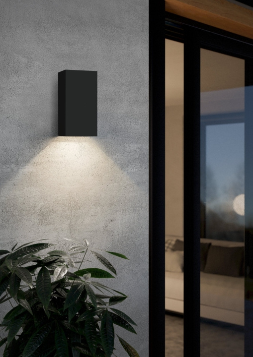 Eglo Eremitana-Z ulkoseinävalaisin musta - RGB + TW - Zigbee, Bluetooth ryhmässä KOTI, TALOUS JA PUUTARHA / Sähkö & Valaistus / Ulkovalaistus / Julkisivuvalaistus / Ilman liiketunnistinta @ TP E-commerce Nordic AB (D04112)