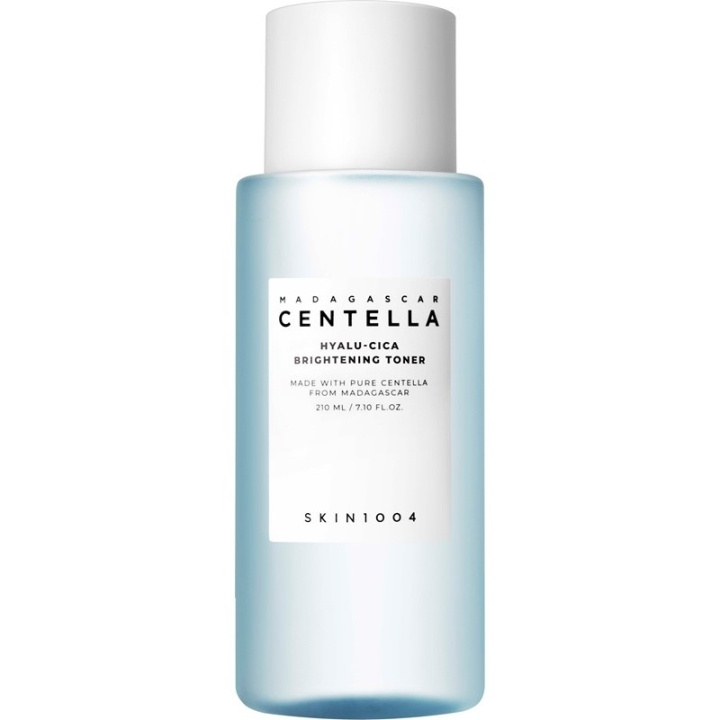 SKIN1004 Madagascar Centella Hyalu-Cica Brightening Toner 210ml ryhmässä KAUNEUS JA TERVEYS / Ihonhoito / Kasvot / Kasvoöljy @ TP E-commerce Nordic AB (D11597)