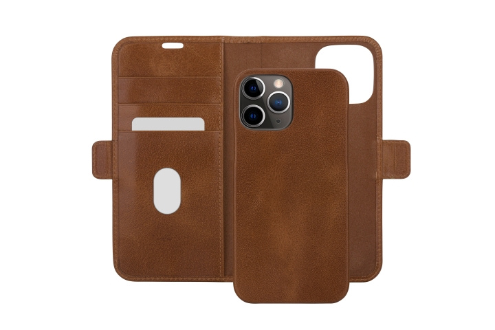 dbramante1928 Lynge - iPhone 13 Pro - ruskea - E ryhmässä ÄLYPUHELIMET JA TABLETIT / Puhelimen suojakotelo / Apple / iPhone 13 Pro @ TP E-commerce Nordic AB (D12517)