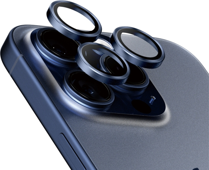 PanzerGlass Hoops -kameran linssinsuoja, iPhone 15 Pro / 15 Pro Max, sininen titaani ryhmässä ÄLYPUHELIMET JA TABLETIT / Puhelimen suojakotelo / Apple / iPhone 15 @ TP E-commerce Nordic AB (D13481)