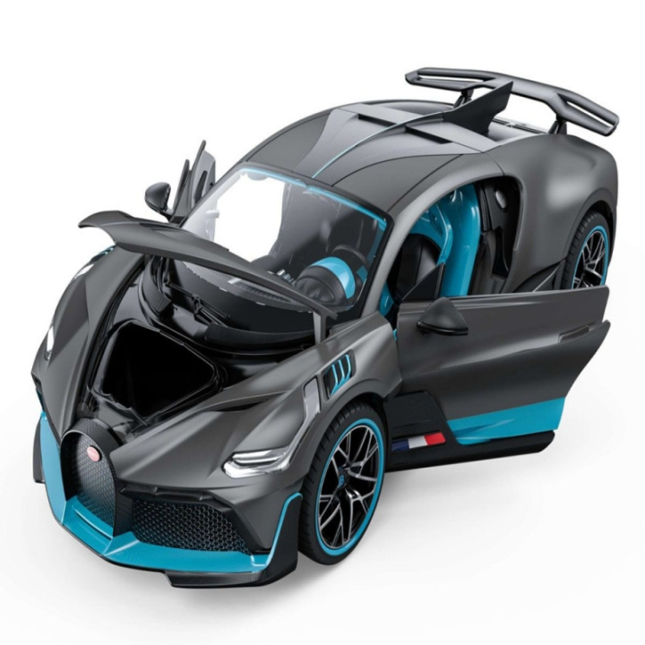 Rastar Valettu 1:24 Bugatti Divo (63900) ryhmässä URHEILU, VAPAA-AIKA JA HARRASTUS / Harrastus / Muovimallit / Autot @ TP E-commerce Nordic AB (D15142)