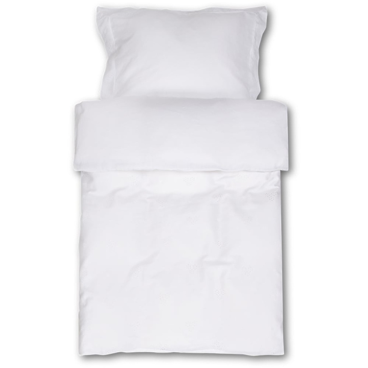That\'s Mine Angel Vuodevaatteet - Brilliant white - Baby DK ryhmässä LELUT, TUOTTEET LAPSILLE JA VAUVOILLE / Lasten tekstiilit / Sänkyvaatteet / Vuodevaatteet pinnasänkyyn @ TP E-commerce Nordic AB (D15292)