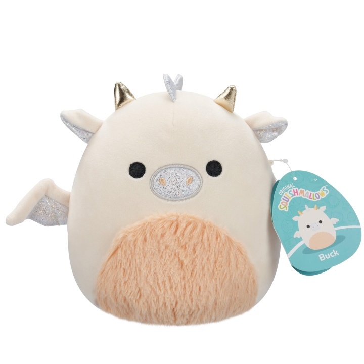 Squishmallows 19 cm pehmolelu P22 - Buck Dragon ryhmässä LELUT, TUOTTEET LAPSILLE JA VAUVOILLE / Lelut vauvoille (0-3v) / Pehmolelut @ TP E-commerce Nordic AB (D15381)