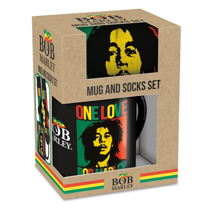 Pyramid International BOB MARLEY MUKI & SUKKASETTI - Iso-Britannian koko 3-8 / EU-koko 36-41 ryhmässä URHEILU, VAPAA-AIKA JA HARRASTUS / Hauskat tavarat / Mukit @ TP E-commerce Nordic AB (D15413)