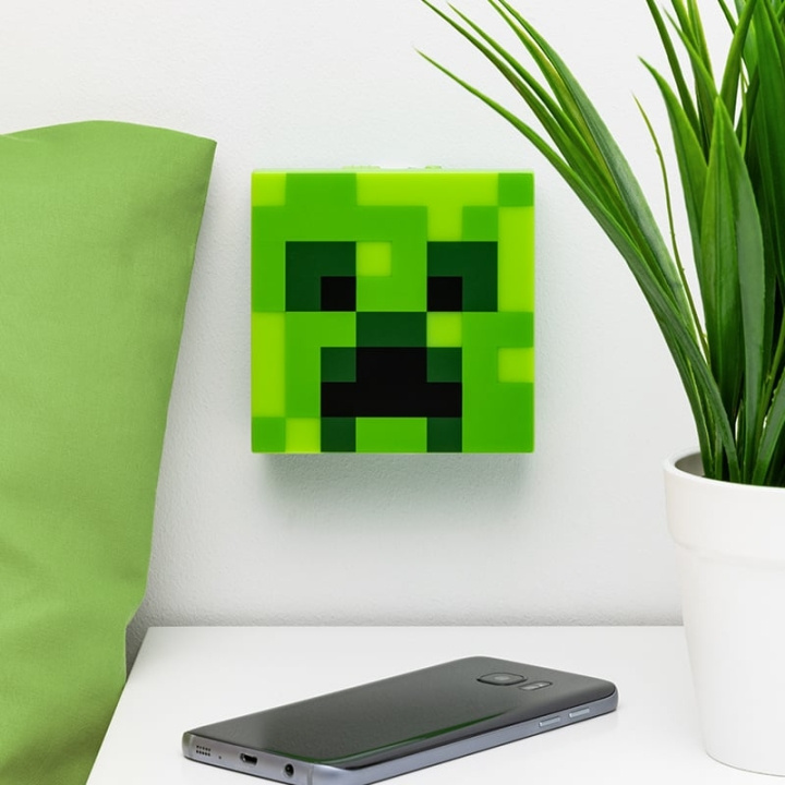 Paladone Minecraft yövalo ryhmässä LELUT, TUOTTEET LAPSILLE JA VAUVOILLE / Lastenhuone / Valaistus / Yölamput @ TP E-commerce Nordic AB (D15434)