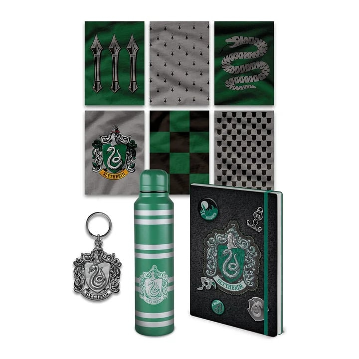 Pyramid International HARRY POTTER (VÄRIKÄS VAAKUNA SLYTHERIN) PREMIUM LAHJASETTI ryhmässä URHEILU, VAPAA-AIKA JA HARRASTUS / Hauskat tavarat / Keräilyesineet @ TP E-commerce Nordic AB (D15479)