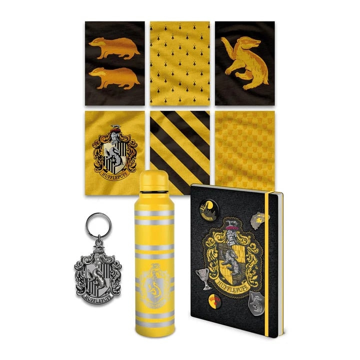 Pyramid International HARRY POTTER (VÄRIKÄS VAAKUNA HUFFLEPUFF) PREMIUM LAHJASETTI ryhmässä URHEILU, VAPAA-AIKA JA HARRASTUS / Hauskat tavarat / Keräilyesineet @ TP E-commerce Nordic AB (D15481)