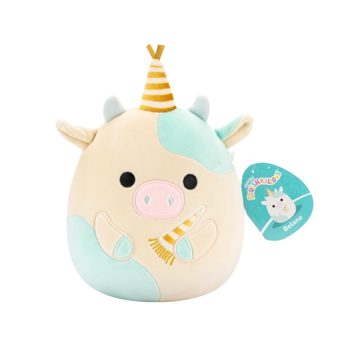 Squishmallows 19 cm Celebration Plush - Belana lehmä ryhmässä LELUT, TUOTTEET LAPSILLE JA VAUVOILLE / Lelut vauvoille (0-3v) / Pehmolelut @ TP E-commerce Nordic AB (D15523)