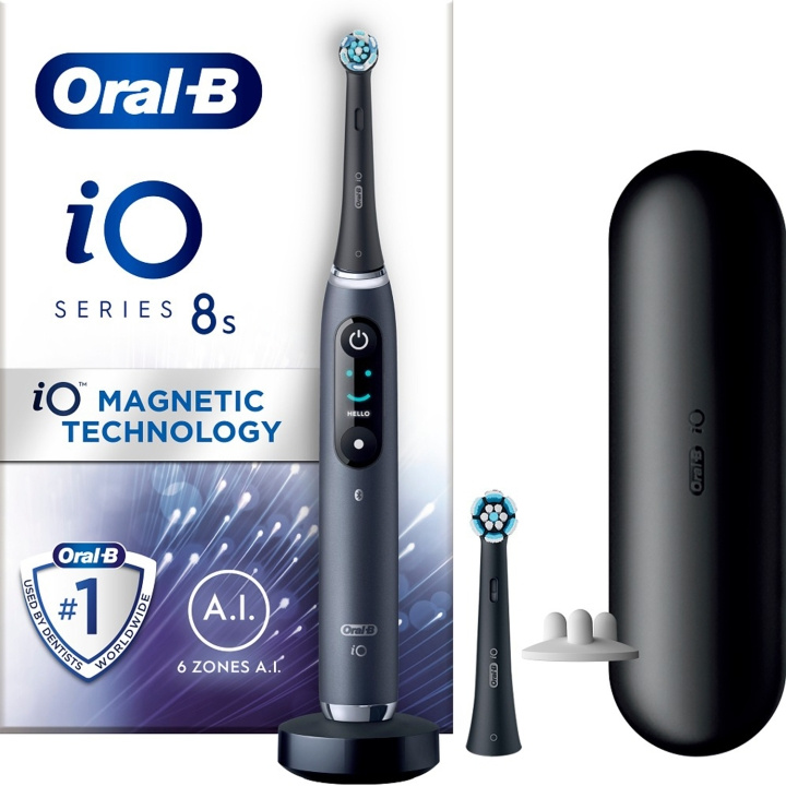 Oral B Eltandborste iO8 Black ryhmässä KAUNEUS JA TERVEYS / Suunhoito / Sähköhammasharjat @ TP E-commerce Nordic AB (D16536)