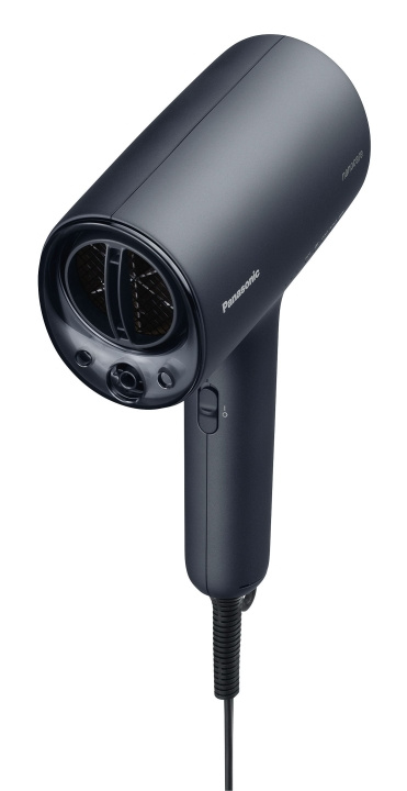 Panasonic Hiustenkuivaaja EH-NA0J-N825 ryhmässä KAUNEUS JA TERVEYS / Hiukset &Stailaus / Muotoilutyökalut / Hiustenkuivaimet @ TP E-commerce Nordic AB (D17084)