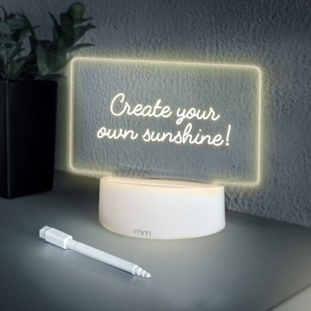 MikaMax Led Viestilauta ryhmässä URHEILU, VAPAA-AIKA JA HARRASTUS / Hauskat tavarat / Älylaitteet @ TP E-commerce Nordic AB (D17640)