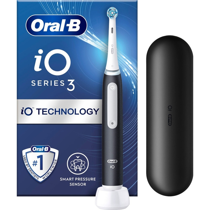Oral B Eltandborste iO3 Black + TC ryhmässä KAUNEUS JA TERVEYS / Suunhoito / Sähköhammasharjat @ TP E-commerce Nordic AB (D18192)