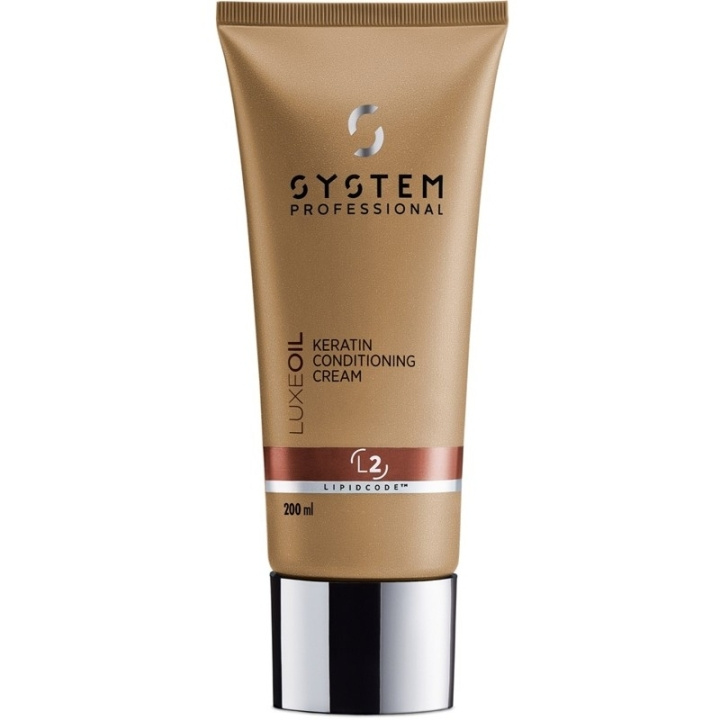 System Professional LuxeOil Keratin Conditioning Cream 200ml ryhmässä KAUNEUS JA TERVEYS / Hiukset &Stailaus / Hiustenhoito / Hoitoaine @ TP E-commerce Nordic AB (D18290)