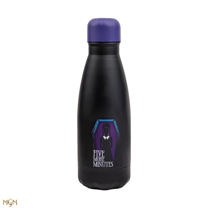 Wednesday Vesipullo 500ml yksiseinäinen - Arkku ryhmässä URHEILU, VAPAA-AIKA JA HARRASTUS / Ulkoilu / Termos- ja vesipullot @ TP E-commerce Nordic AB (D18590)