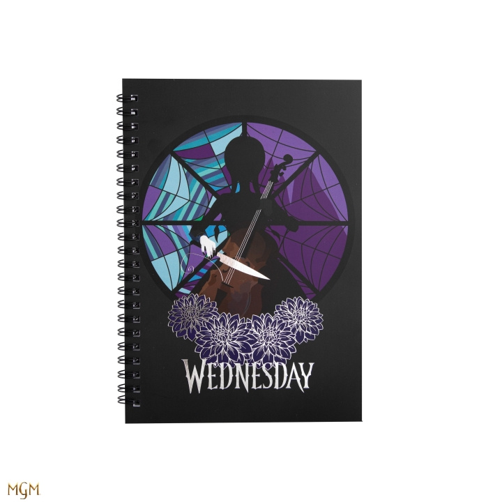 Wednesday Pehmeäkantinen muistikirja - sello ryhmässä LELUT, TUOTTEET LAPSILLE JA VAUVOILLE / Leikkikalut, Askartelu &Pelit / Piirrä ja laske @ TP E-commerce Nordic AB (D18699)