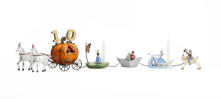 Magni Syntymäpäiväjuna - Satuja ( 3803 ) ryhmässä LELUT, TUOTTEET LAPSILLE JA VAUVOILLE / Leikkikalut, Askartelu &Pelit / Figuurit, miniatyyrit ja tarvikkeet @ TP E-commerce Nordic AB (D18861)