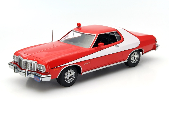 Greenlight Collectibles 1/18 Starsky ja Hutch - 1976 Ford Gran Torino ryhmässä URHEILU, VAPAA-AIKA JA HARRASTUS / Harrastus / Muovimallit / Autot @ TP E-commerce Nordic AB (D18864)