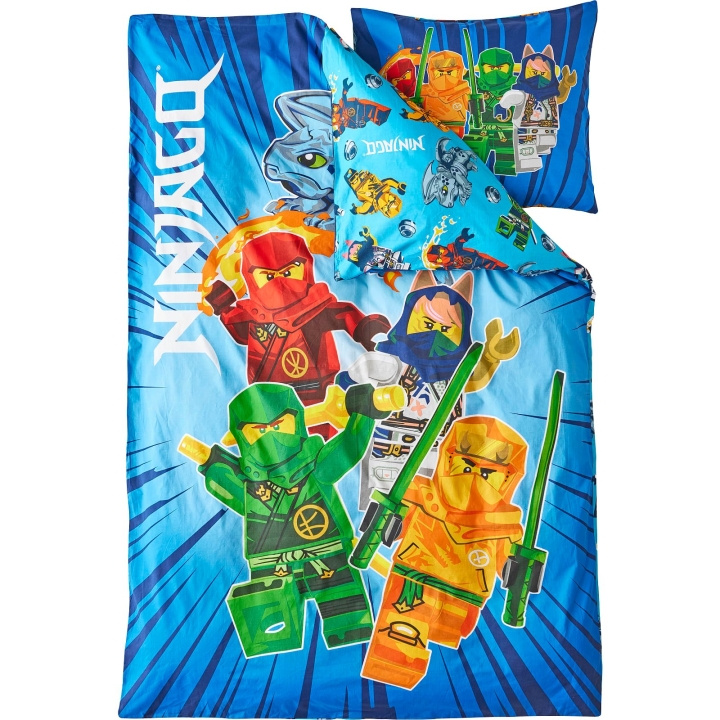 LEGO Vuodevaatteet - aikuisten koko 140 x 200 cm - LEGO® Ninjago (LEG1166) ryhmässä LELUT, TUOTTEET LAPSILLE JA VAUVOILLE / Lasten tekstiilit / Sänkyvaatteet @ TP E-commerce Nordic AB (D19102)