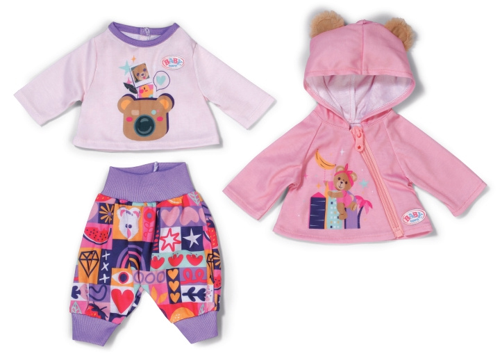 BABY Born BABY Born Vastasyntyneen asu 43cm - (837290) ryhmässä LELUT, TUOTTEET LAPSILLE JA VAUVOILLE / Leikkikalut, Askartelu &Pelit / Nuket & Tarvikkeet @ TP E-commerce Nordic AB (D19209)