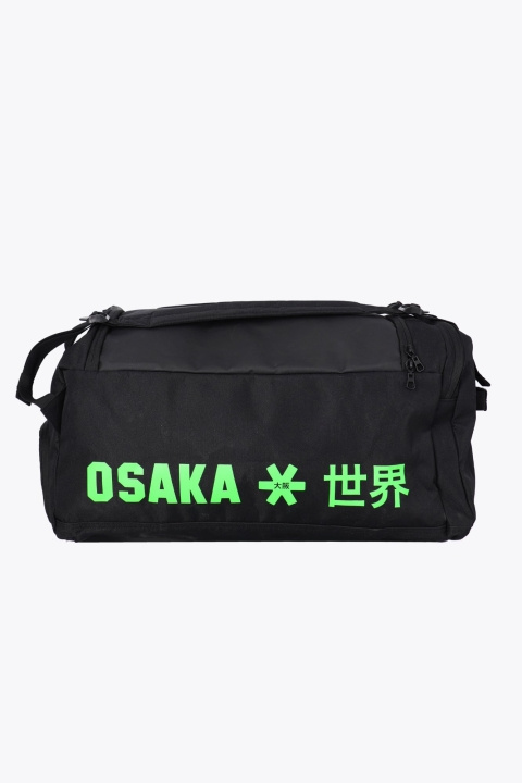 Osaka Sports Duffle - Iconic Black ryhmässä URHEILU, VAPAA-AIKA JA HARRASTUS / Urheiluvälineet / Padel-mailat @ TP E-commerce Nordic AB (D19286)