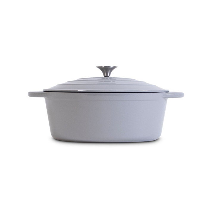 Sobczyk Emaloitu valurautainen soikea pannu - 30x22.5cm ryhmässä KOTI, TALOUS JA PUUTARHA / Keittiövälineet / Uunivuoat @ TP E-commerce Nordic AB (D19575)