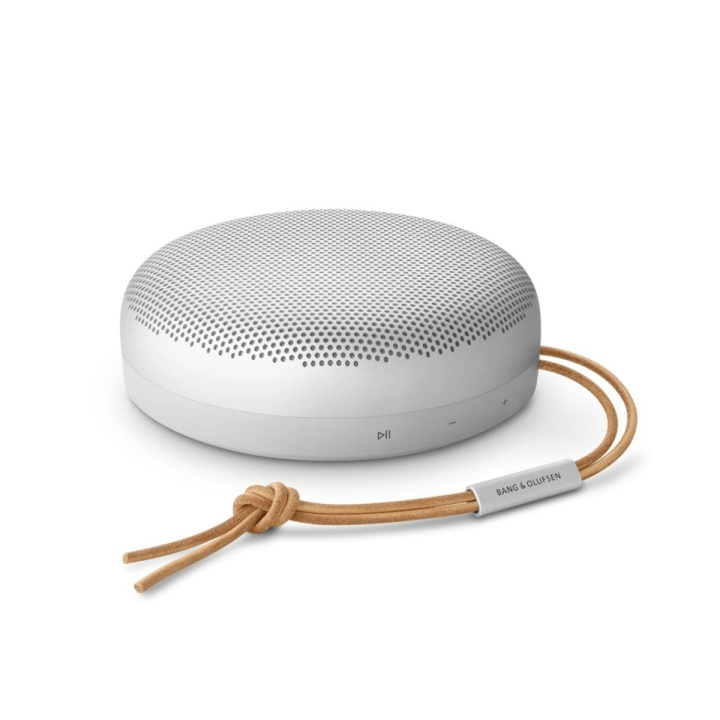 B&O Play Bang & Olufsen BeoSound A1 - 2. sukupolvi - harmaa ryhmässä KODINELEKTRONIIKKA / Ääni & Kuva / Kaiuttimet & Tarvikkeet / Bluetooth-kaiutin @ TP E-commerce Nordic AB (D19618)