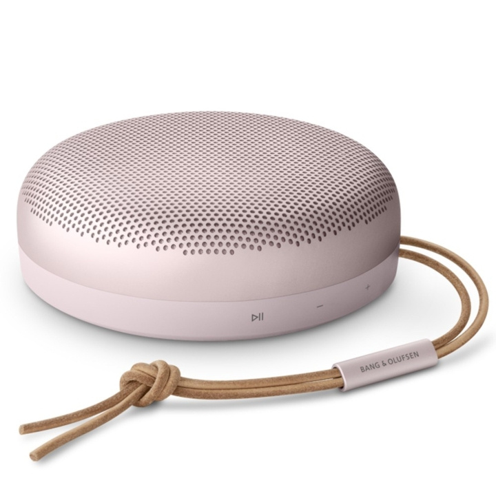 B&O Play Bang & Olufsen BeoSound A1 - 2. sukupolvi - vaaleanpunainen ryhmässä KODINELEKTRONIIKKA / Ääni & Kuva / Kaiuttimet & Tarvikkeet / Bluetooth-kaiutin @ TP E-commerce Nordic AB (D19619)
